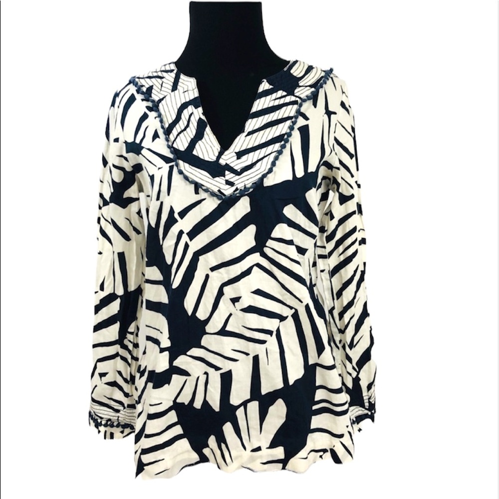Vineyard Vines banana leaf tunic